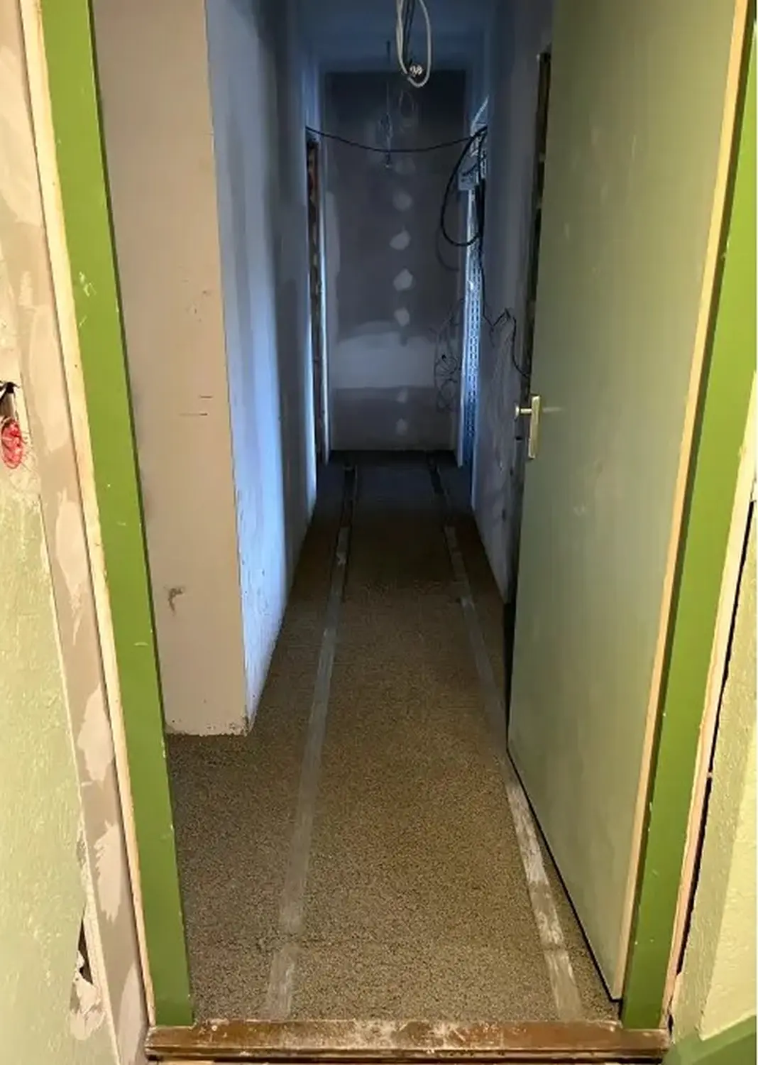 Kernsanierung einer Wohnung und Anbindung an die bestehende Maisonette von Sandra Johnson Architektin & Innenarchitektin