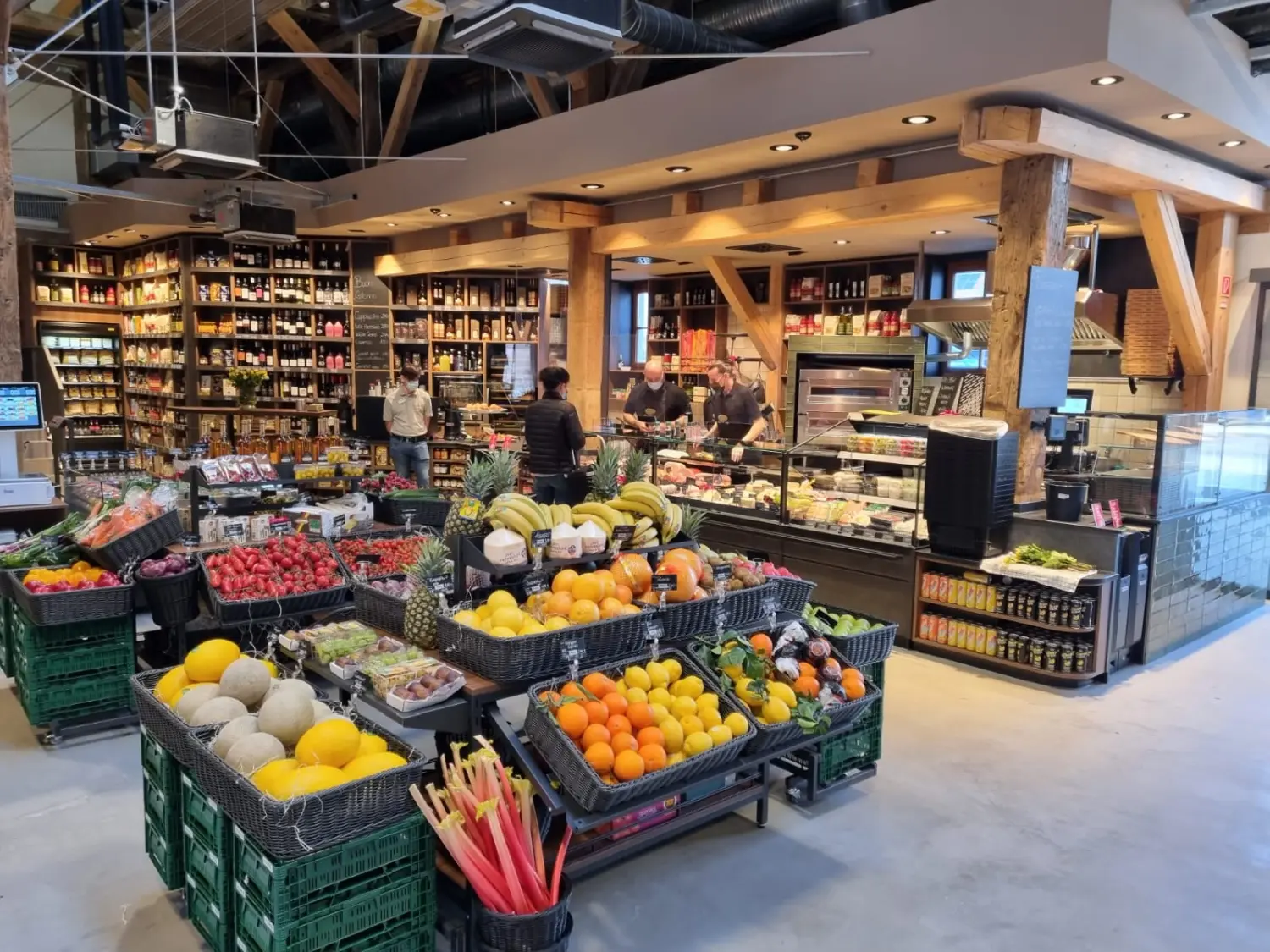 Stadtvilla im Stil der Neoklassizistischen Moderne von Sandra Johnson Architektin & Innenarchitektin