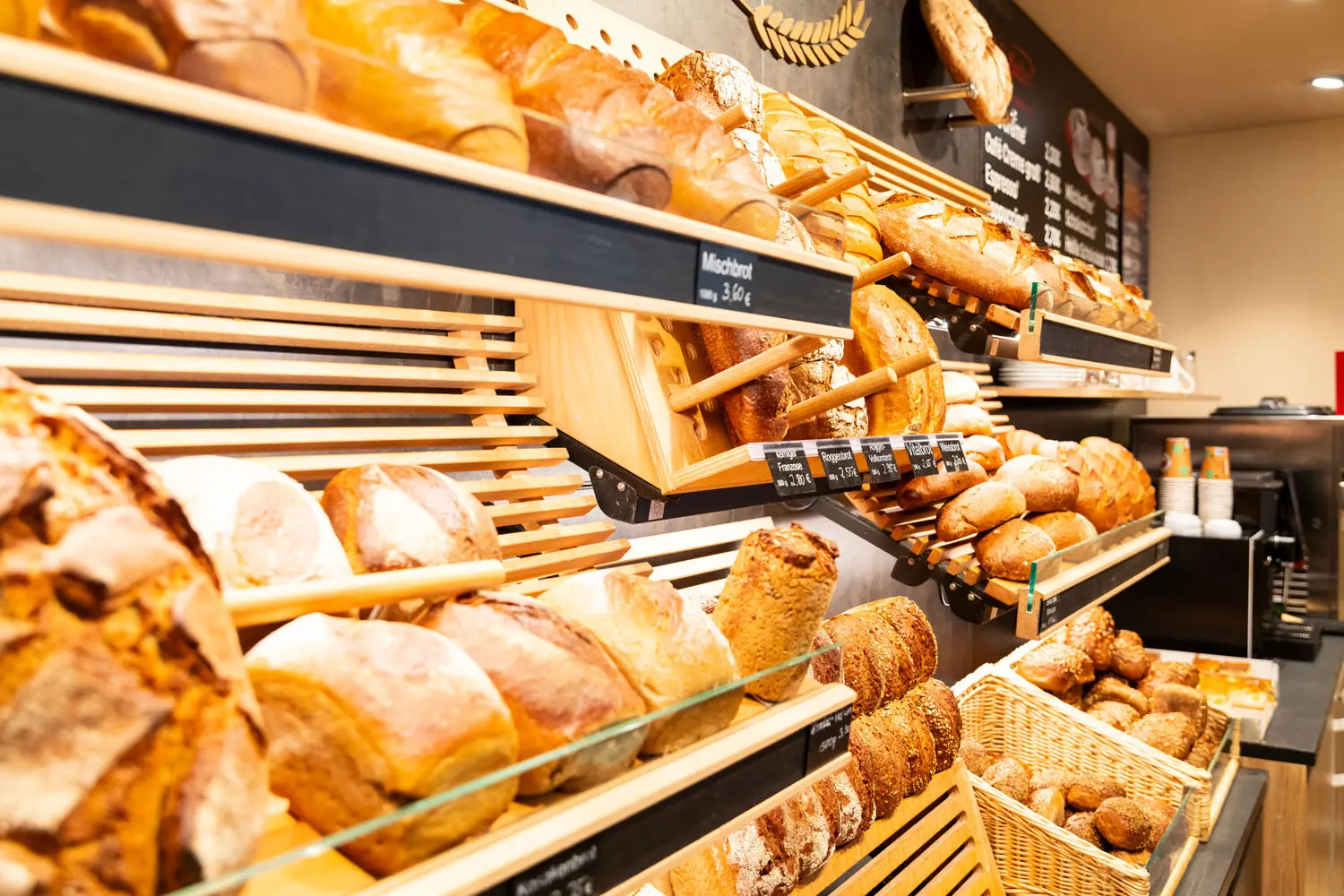 Stadtvilla im Stil der Neoklassizistischen Moderne von Sandra Johnson Architektin & Innenarchitektin