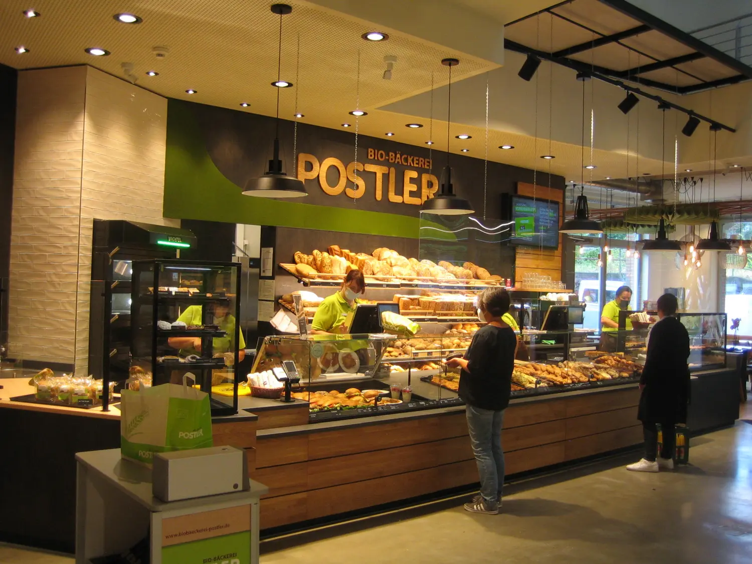 Stadtvilla im Stil der Neoklassizistischen Moderne von Sandra Johnson Architektin & Innenarchitektin