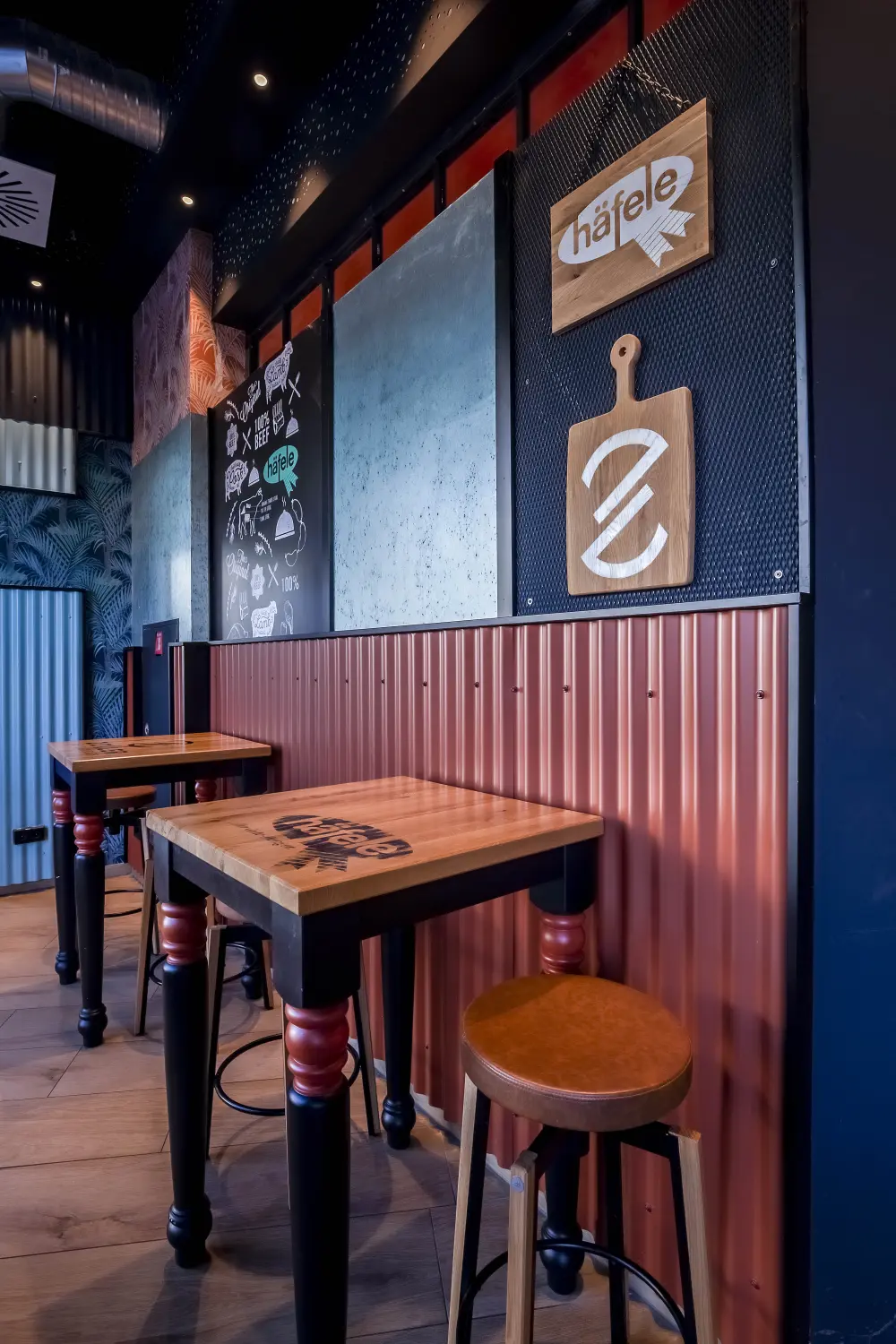 Stadtvilla im Stil der Neoklassizistischen Moderne von Sandra Johnson Architektin & Innenarchitektin