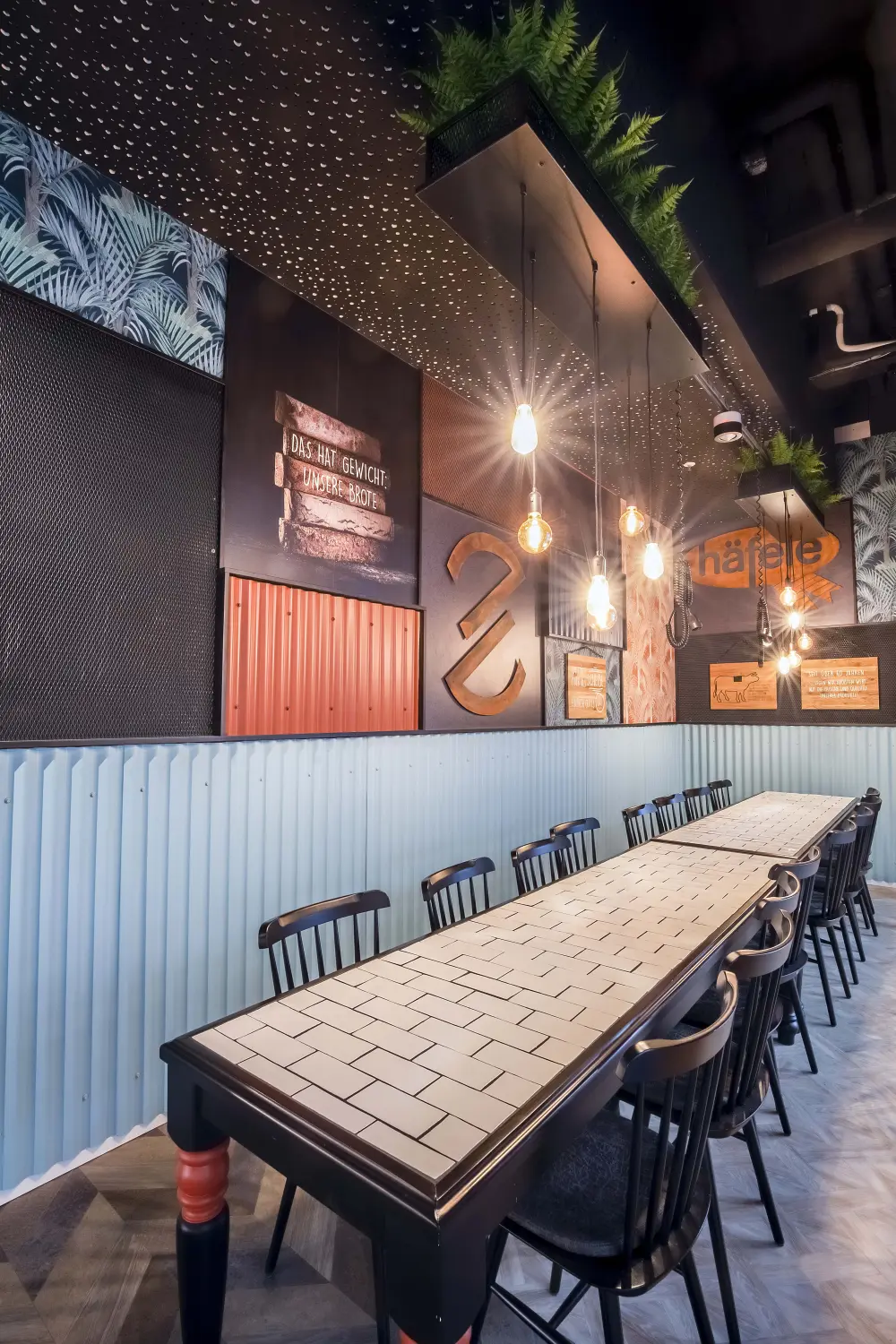 Stadtvilla im Stil der Neoklassizistischen Moderne von Sandra Johnson Architektin & Innenarchitektin