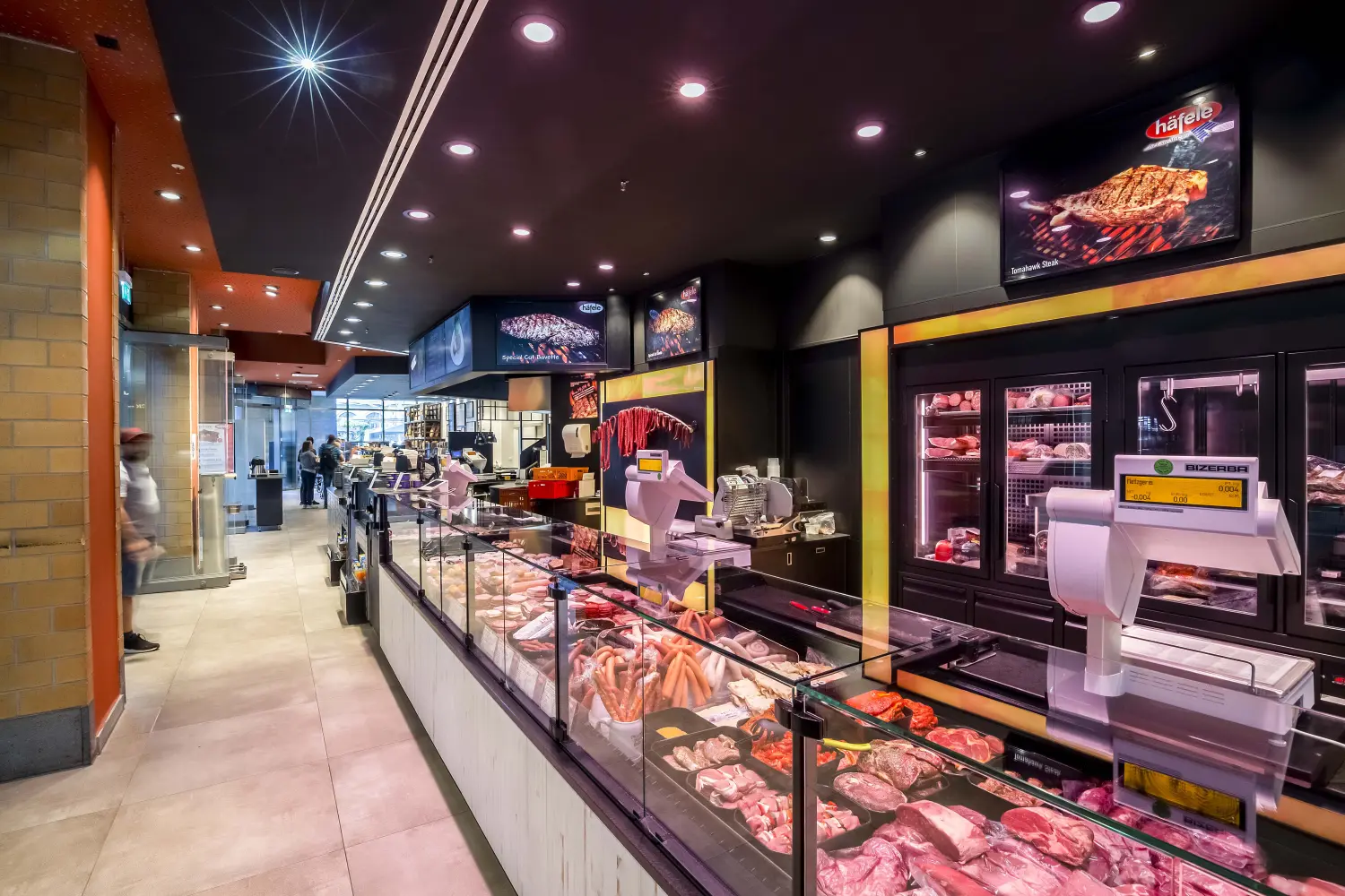 Stadtvilla im Stil der Neoklassizistischen Moderne von Sandra Johnson Architektin & Innenarchitektin