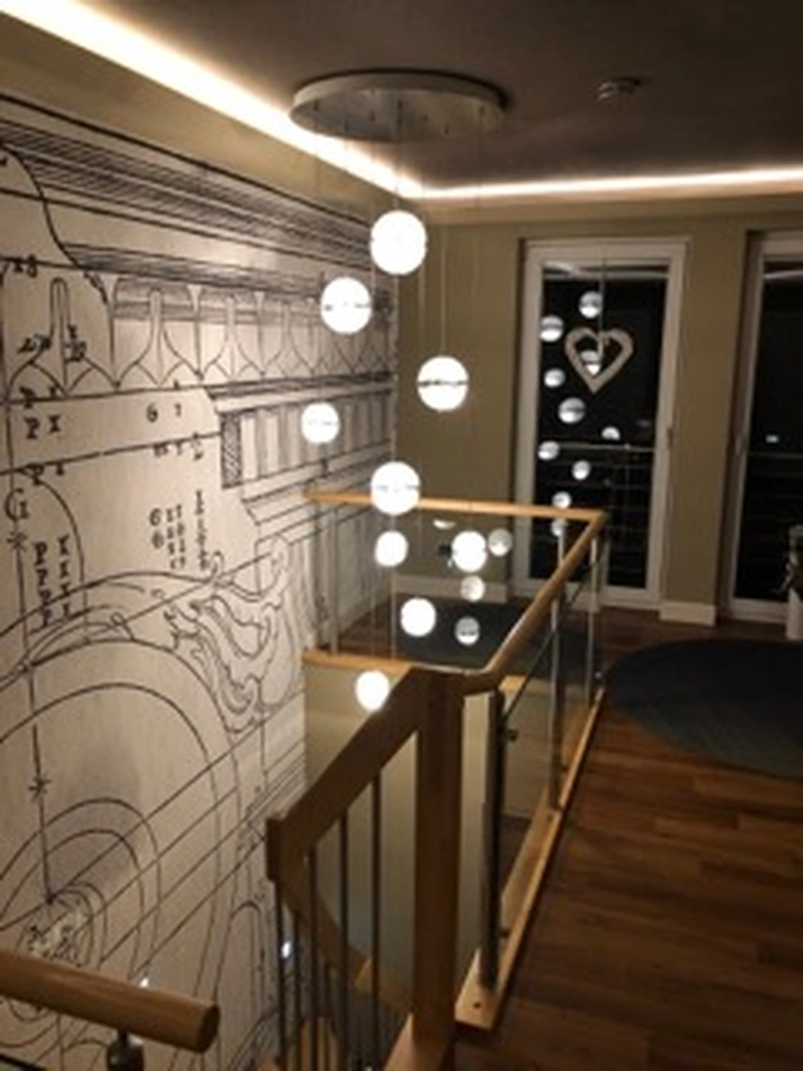 Stadtvilla mit Wohnkeller und Garage, Hanglage von Sandra Johnson Architektin & Innenarchitektin